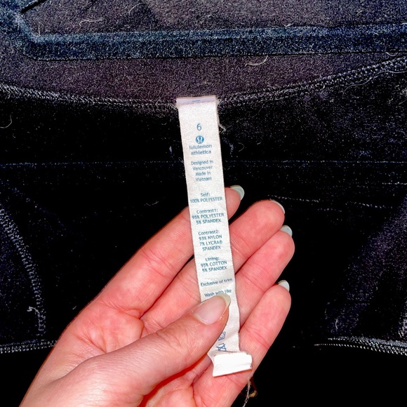 Lululemon QuarterZip Jacket - Picture 3 of 4